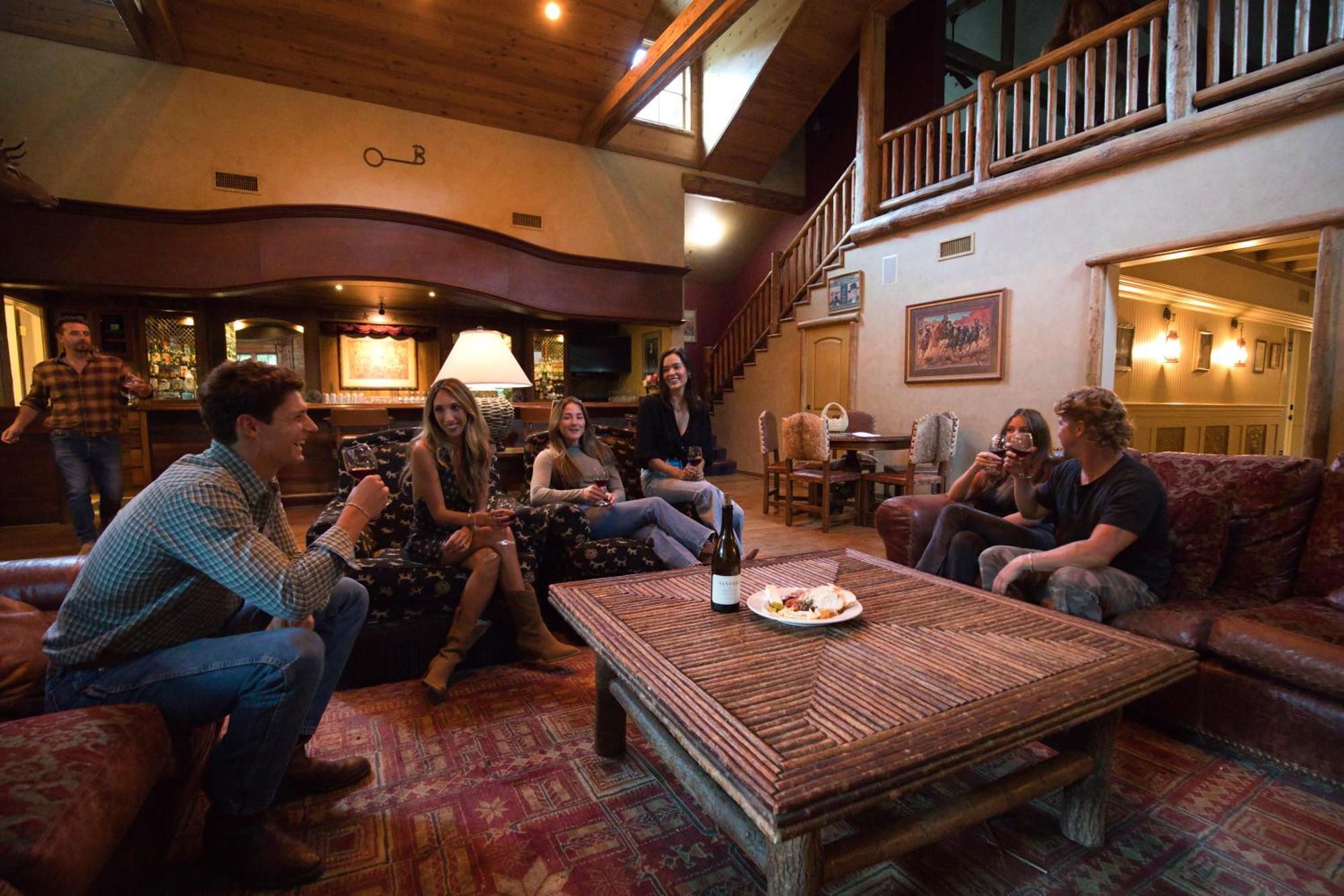 Circle Bar B Guest Ranch Hotel Capitan Exterior photo